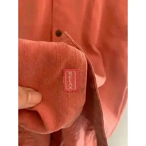 Tommy Bahama Men's Short Sleeve Button Down Pink 100% Silk Embroidered Shirt - Picture 3 of 8